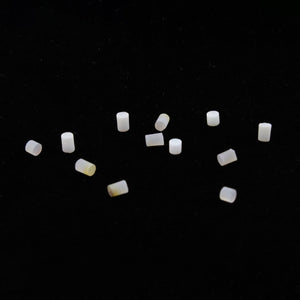 LT-5499-080 1.5 mm Mother of Pearl Side Dots, 12 pcs
