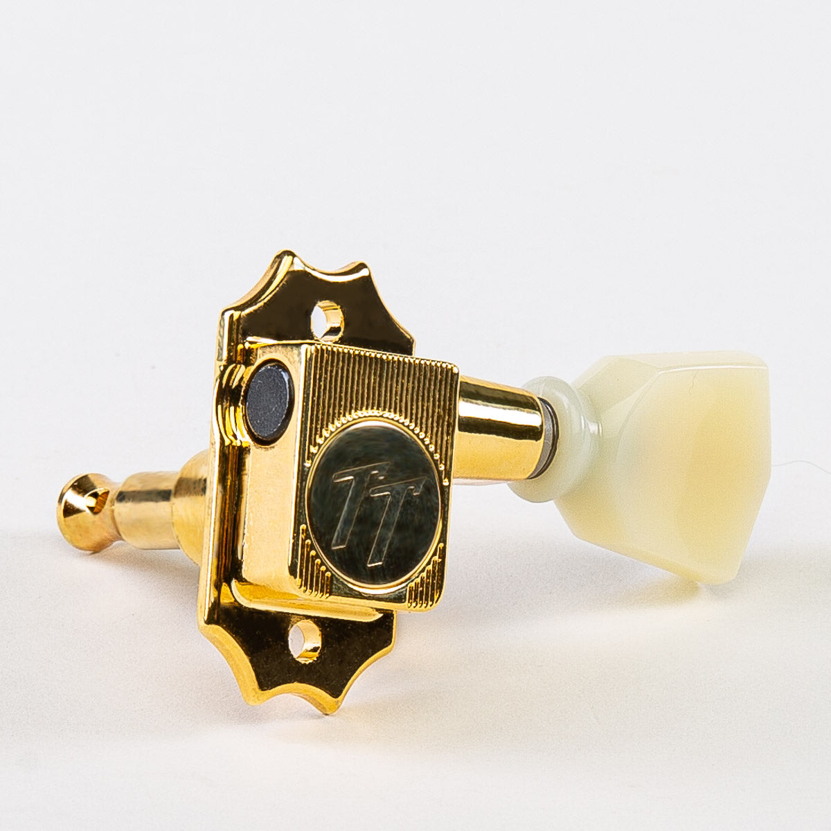 Allparts Top Tier vin mod 3x3 keys w/ cream plastic keystone button single front view gold